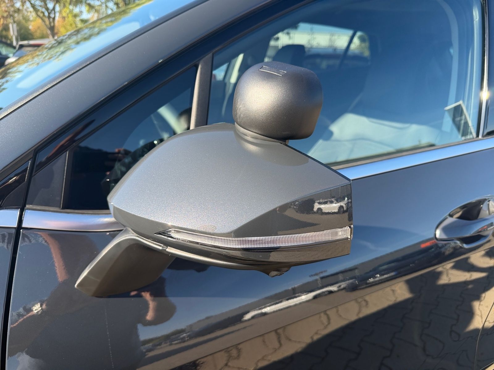 Fahrzeugabbildung Kia SPORTAGE 1.6D 48V 2WD DCT SPI DRIVE FAHRSCHULE