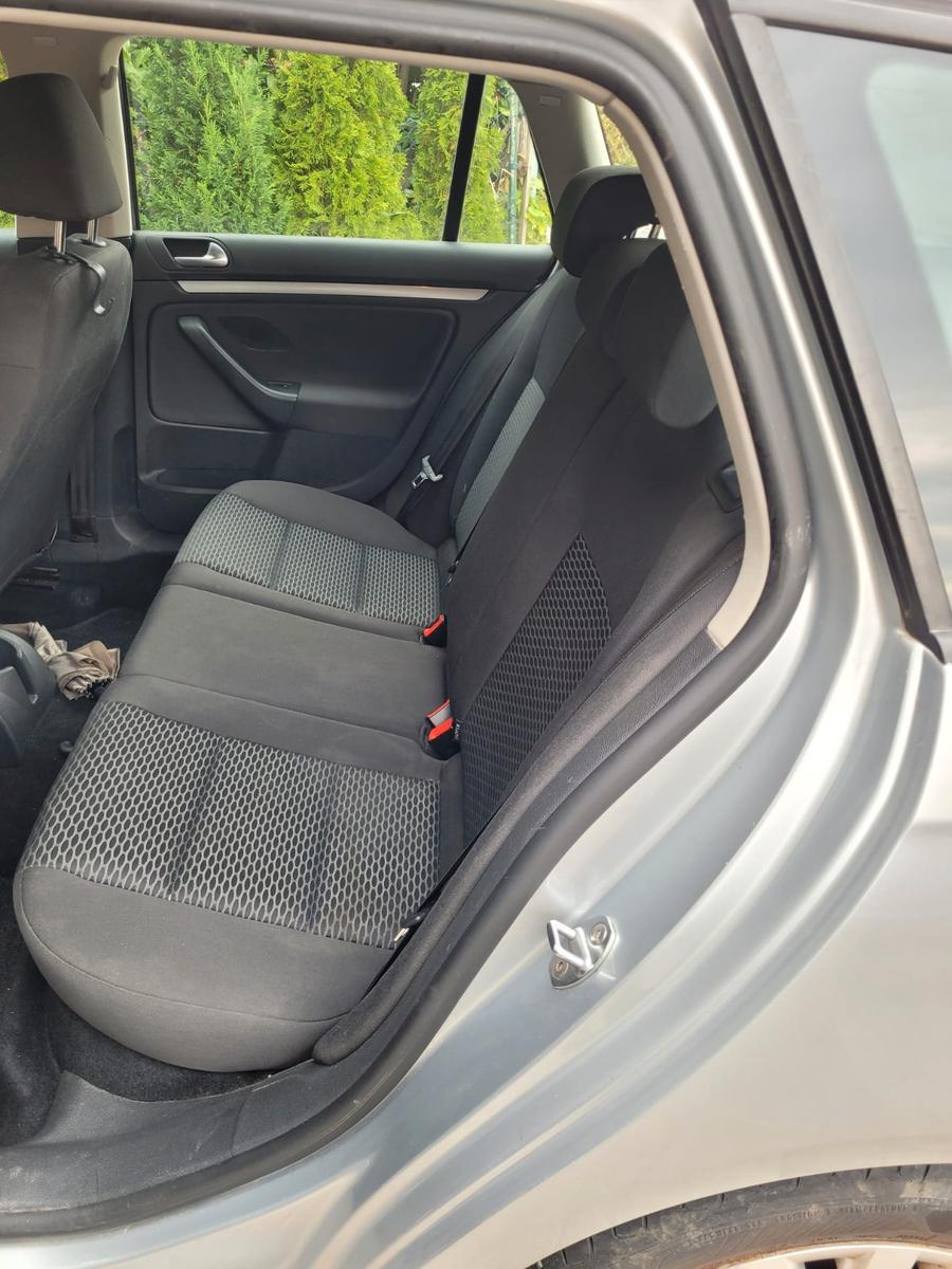 Volkswagen Golf 2011 — photo 6