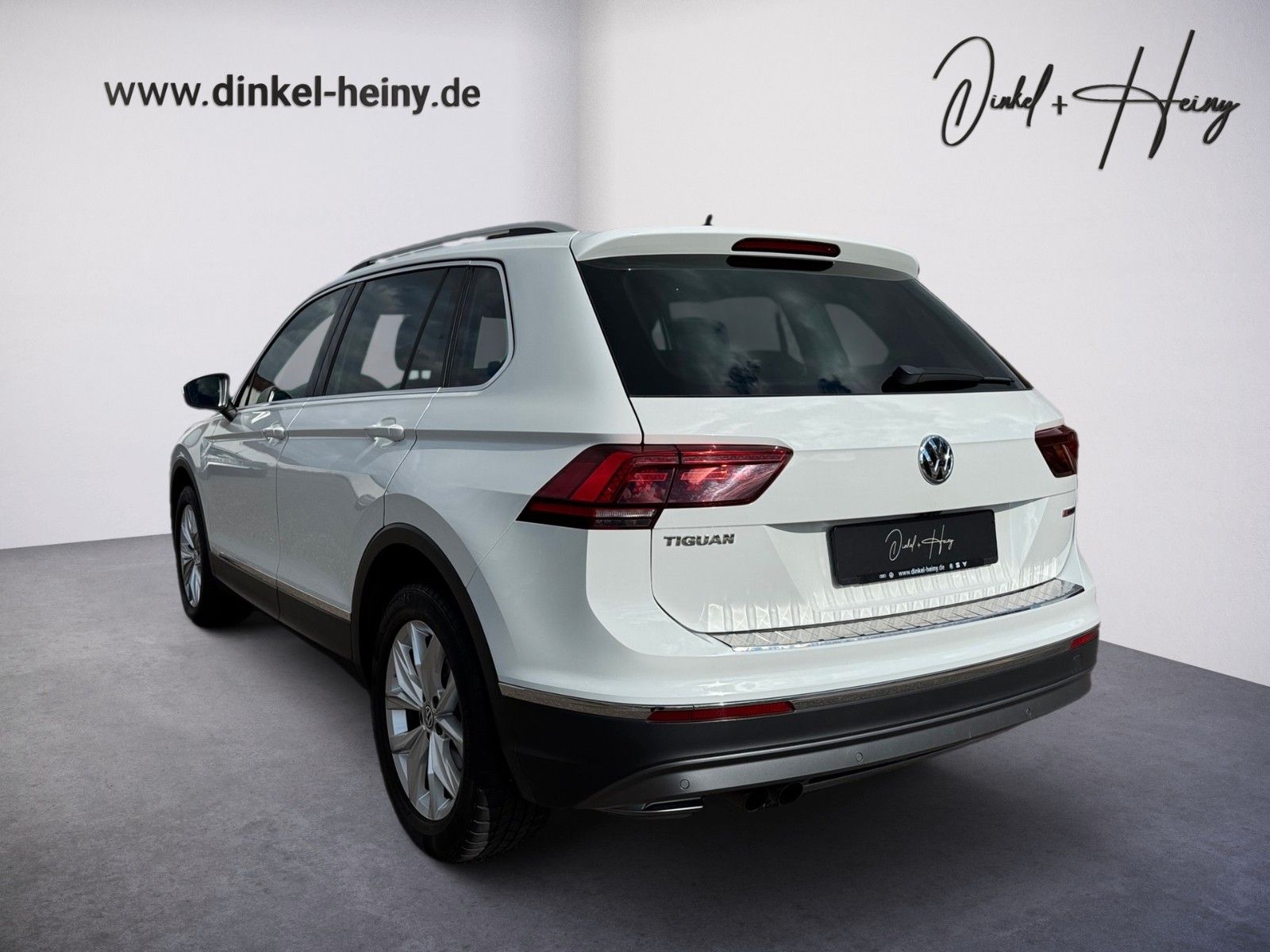 Fahrzeugabbildung Volkswagen Tiguan Highline 2.0 TSI 4Motion