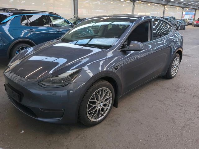 Tesla Model Y Long Range Dual AWD