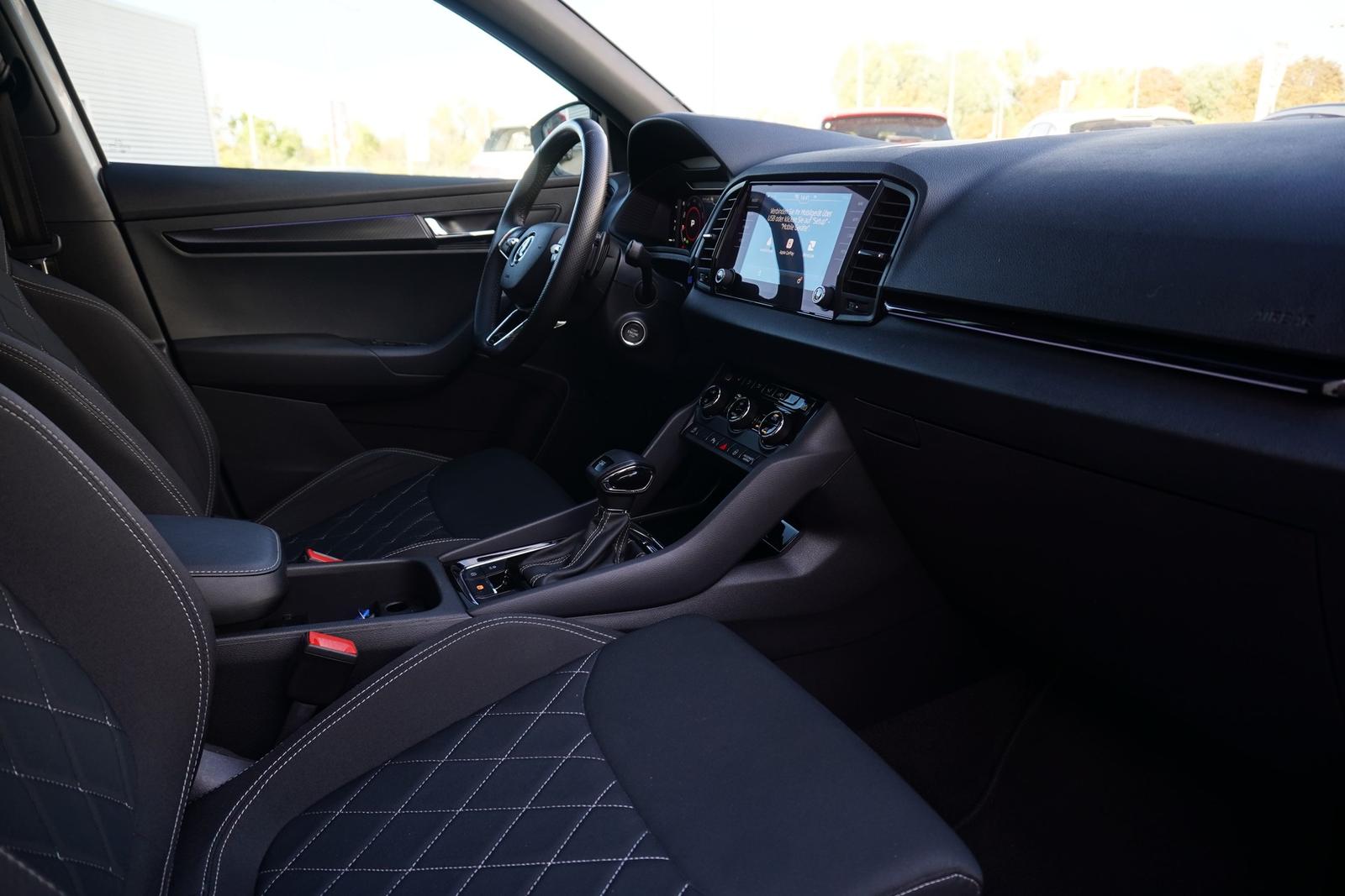 Skoda Karoq 1.5 TSI DSG Sportline LED Navi Kamera