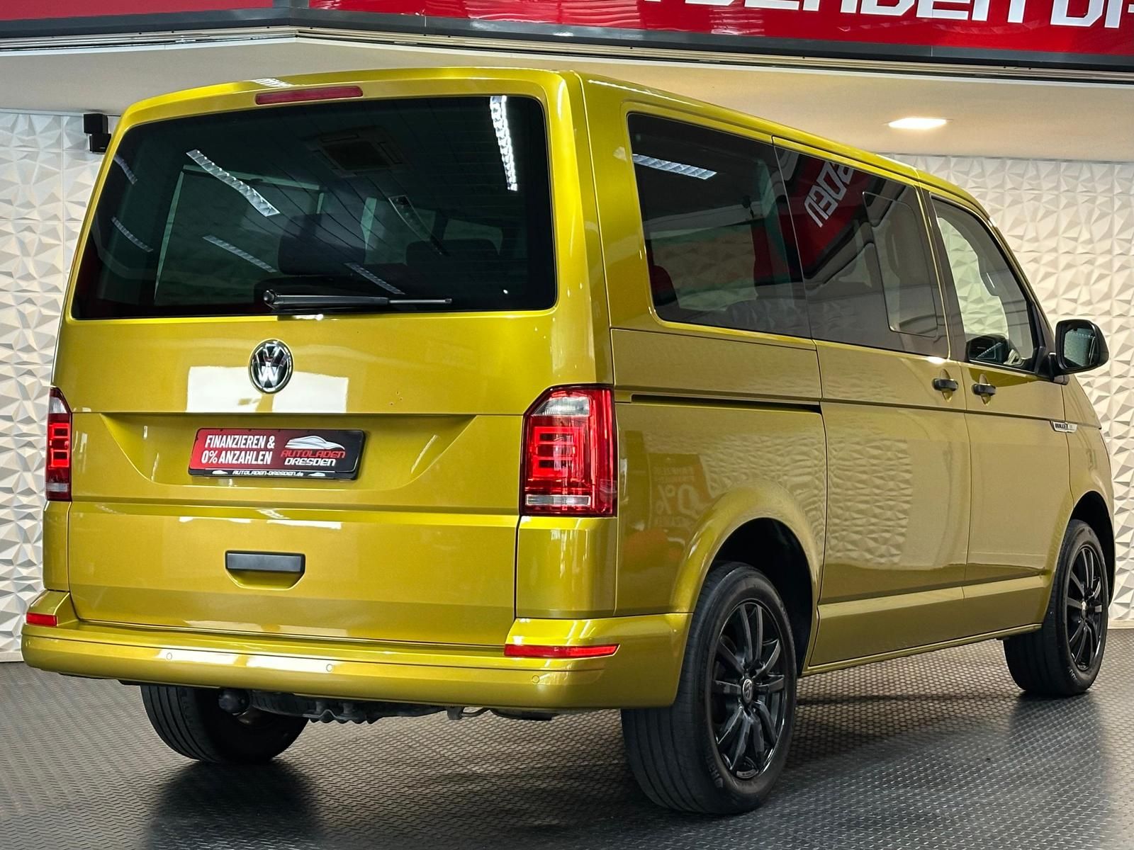 VW T6 Multivan 2.0TDI *LED#SHZ#AHK#NAVI#STANDHEIZG - Image 7