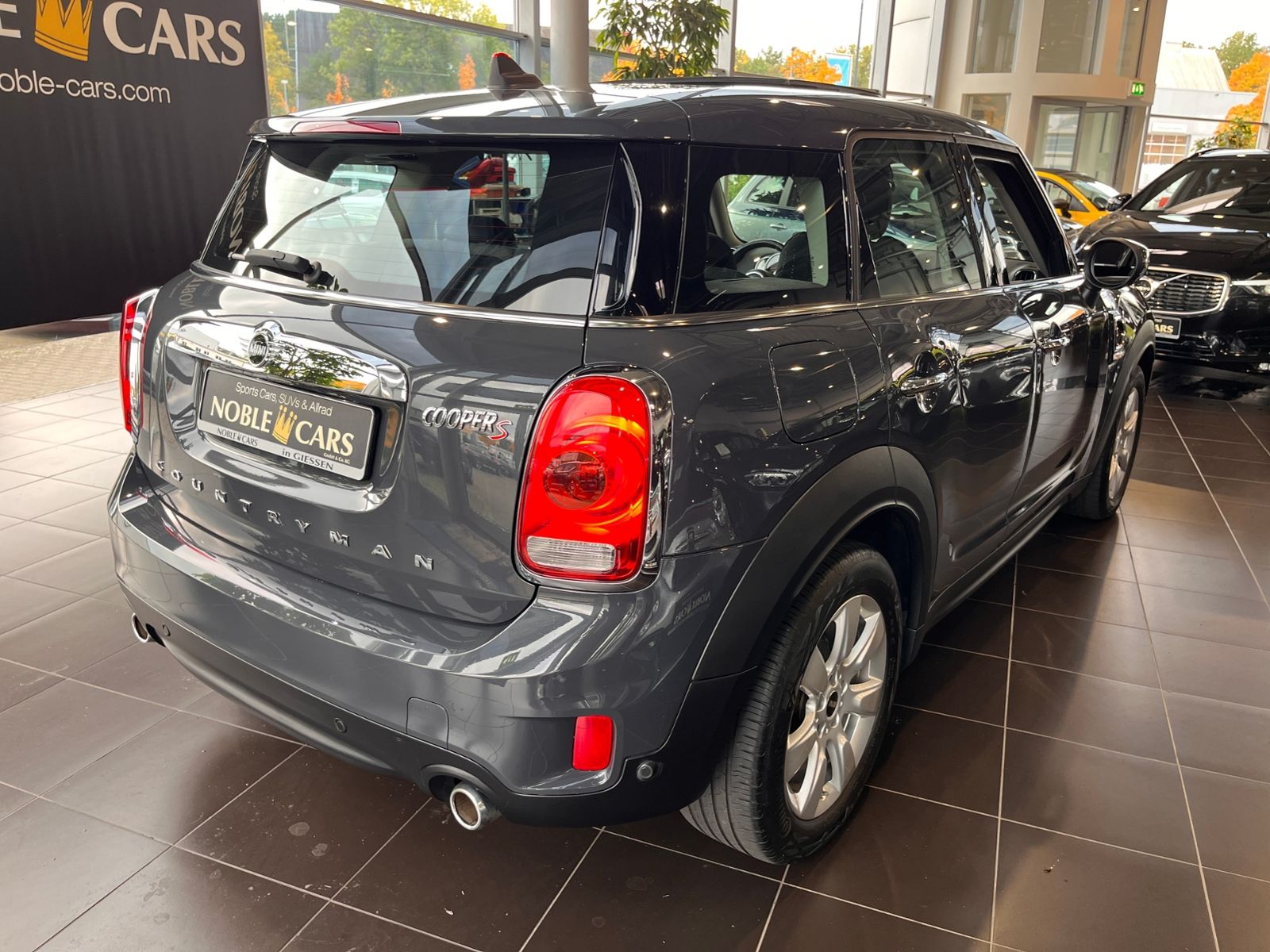 Fahrzeugabbildung MINI Countryman Cooper S LED NAVI ALU
