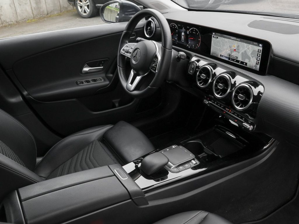 Mercedes-Benz A 220 d 4M Limo Style AHK Cam LED Keyl StdHz foto 4