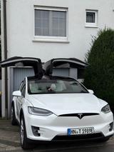 Tesla MODEL X*LONG RANGE*6 SITZE*ALL WHITE!