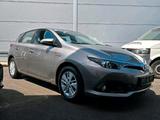 Toyota Auris 1.8 Hybrid - Toyota Auris Gebrauchtwagen in Frankfurt
