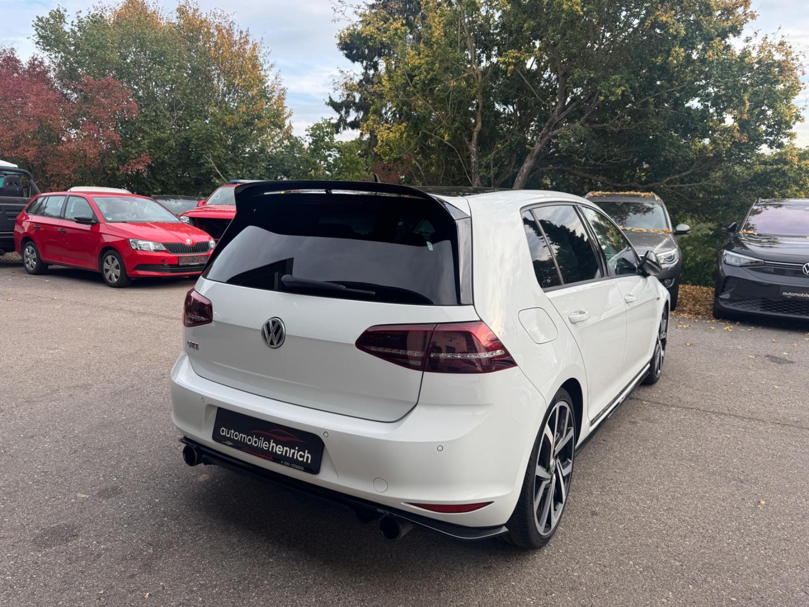 Volkswagen Golf VII 7 GTI Clubsport Recaro Schalensitze,ACC