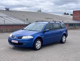 Renault Megane II Grandtour Avantage*Klima*AhK* - Renault Megane Avantage mit Benzin-Antrieb