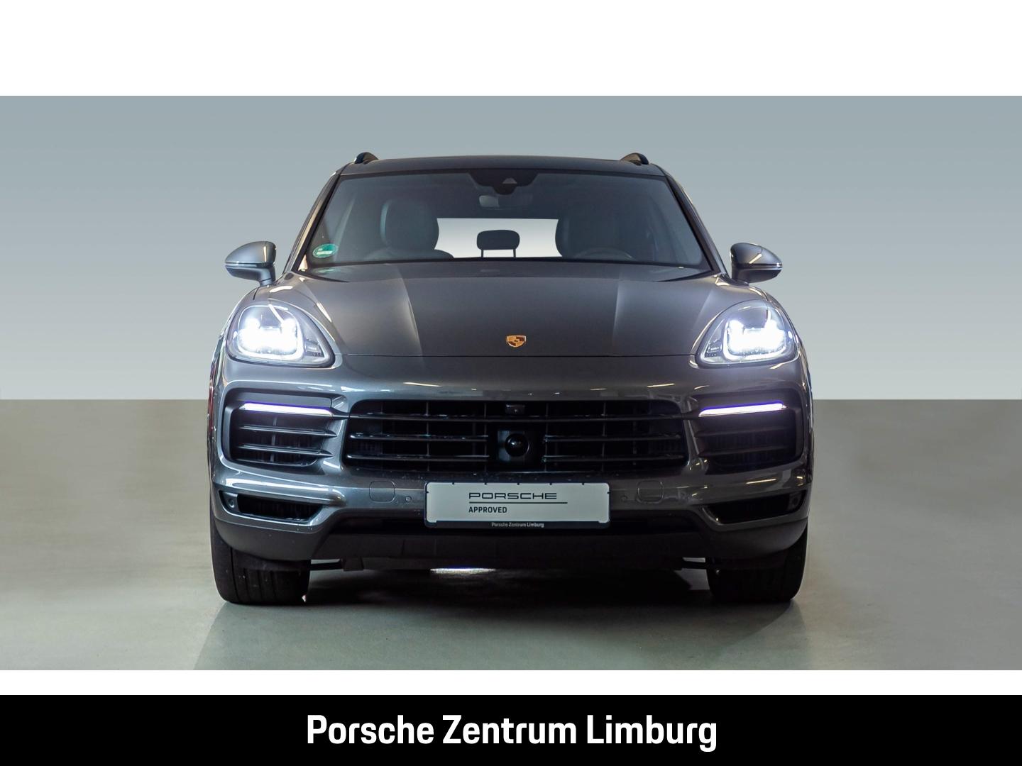 Porsche Cayenne E-Hybrid BOSE Luftfederung 20-Zoll