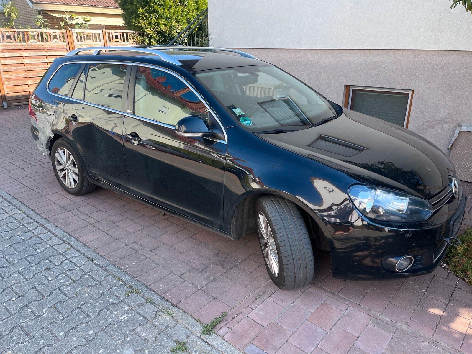 Volkswagen Golf 2012 — engine 140 HP (103kW)