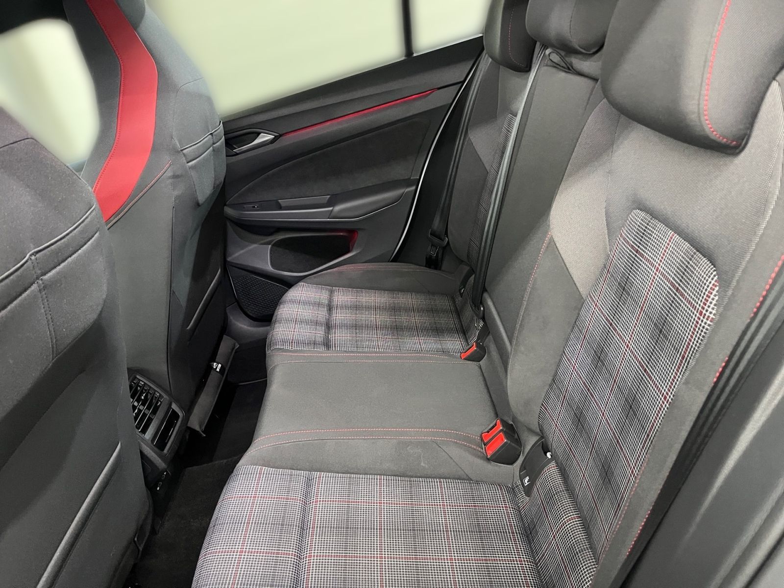 Volkswagen Golf - Bild 10