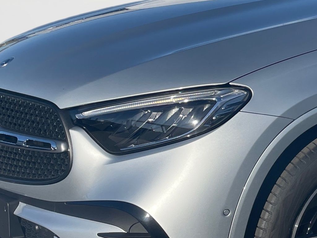 Fahrzeugabbildung Mercedes-Benz GLC 220 d 4MATIC +AMG+SOUND+PARK-PAKET+MEMORY+WI