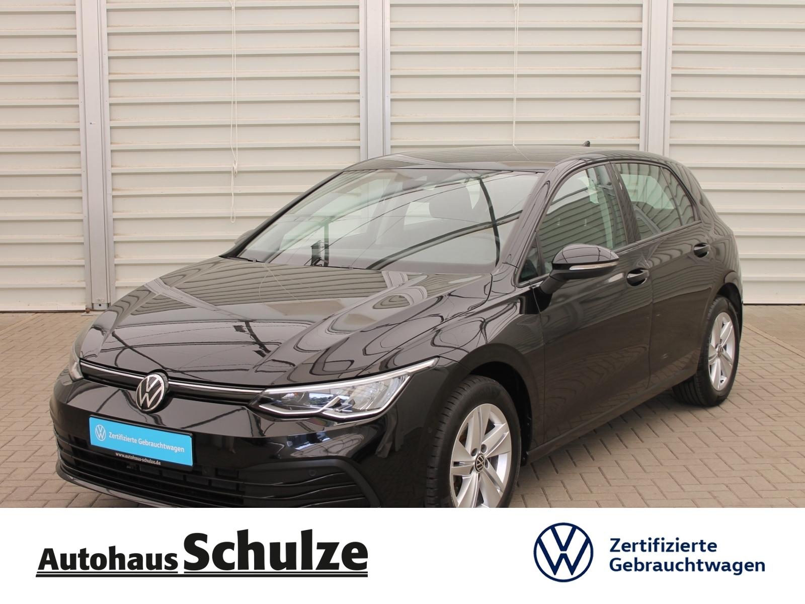 Volkswagen Golf VIII Life 1.5 TSI +ACC+KAMERA+APP+LANE+PARK
