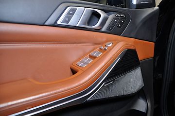 BMW X7 - 12
