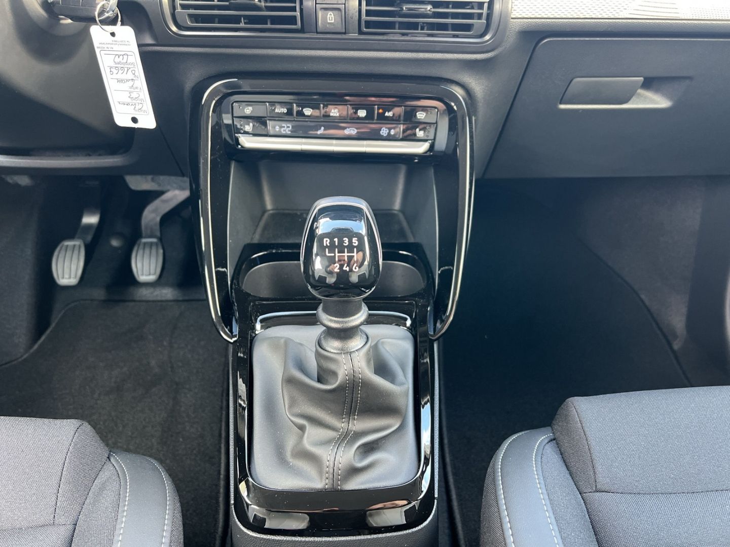 Fahrzeugabbildung Citroën C3 PureTech Turbo 100 S&S Max Navi   CarPlay