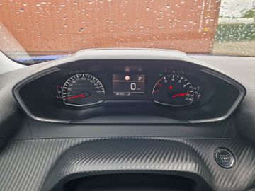 Bild 18 Peugeot 2008 Allure