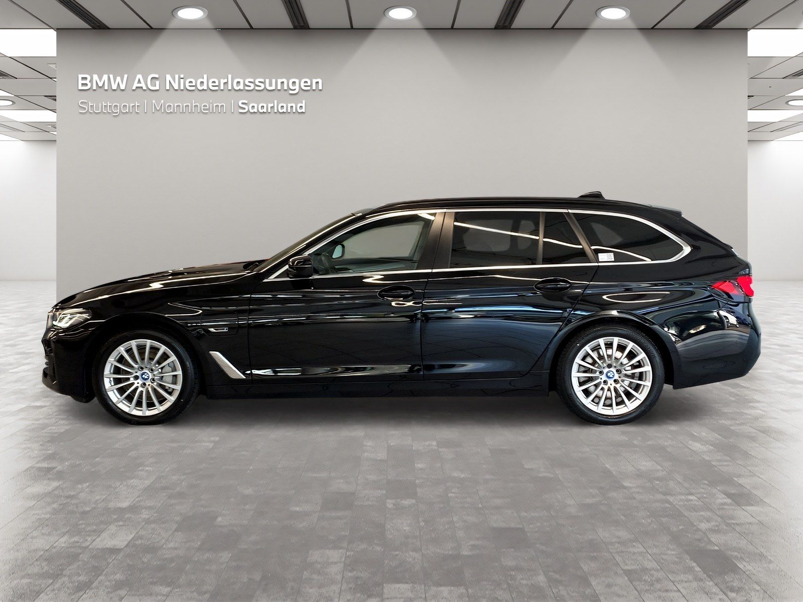 BMW 530e xDrive Touring AHK LiveCockpitProf Kamera foto 3