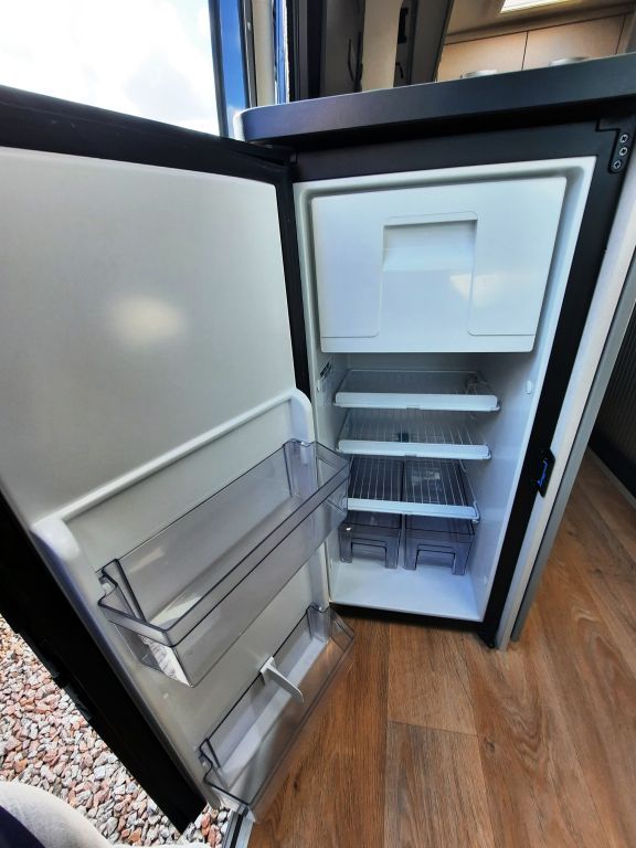 Fahrzeug Übersicht 17 Fahrzeugabbildung Crosscamp Camper Vans CV 600 Fiat Verfüg/10.742 € sparen!!