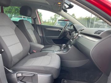Volkswagen Passat Variant - 9
