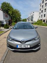 Toyota Auris  2016  Kombi  1.6 Diesel  116 PS  - Toyota Auris in Essen