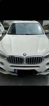BMW X5 M50d xDrive | Vollausstattung | AHK | - weiße BMW X5 M50
