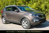 Kia Sportage Vision 2WD - Xenon - SHZ - AHK - Pano - Kia Sportage aus 2011 mit Diesel-Antrieb