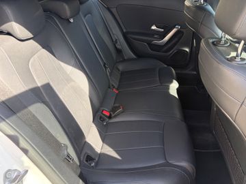 Mercedes A 250 - 12