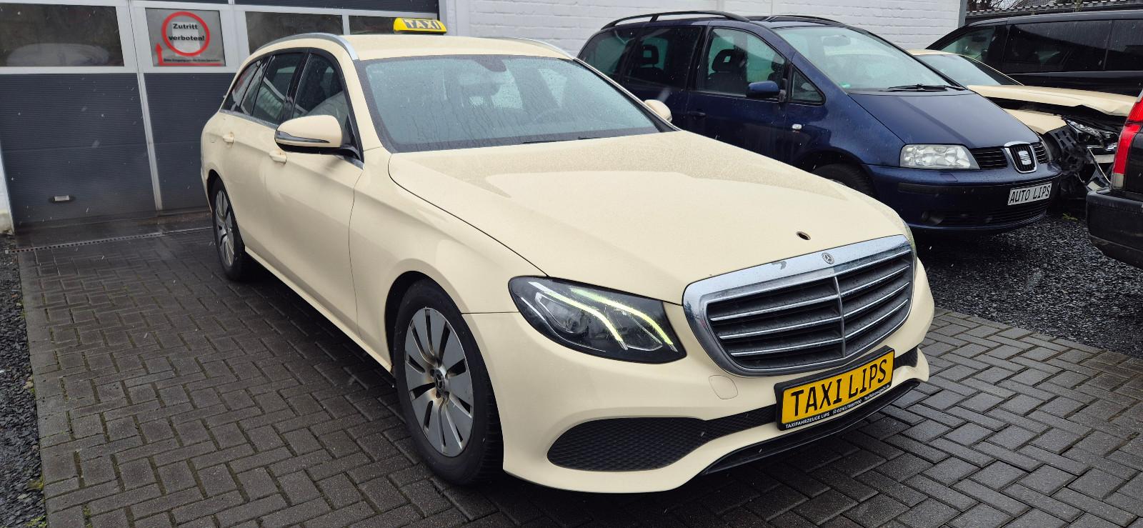 Mercedes-Benz E 200 E T-Modell - TAXI - LED - KLIMA - KAMERA