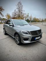 Mercedes-Benz ML 63 AMG 4MATIC AMG - Mercedes-Benz: AMG 63 Ml
