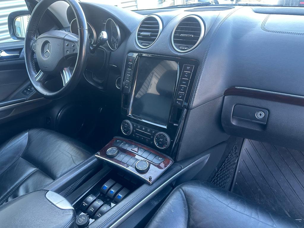 Mercedes-Benz GL 500