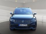 Volkswagen Tiguan Allspace R-Line 2,0 TDI 4MOTION 147 kW  D - Volkswagen Tiguan Allspace mit Diesel-Antrieb: Schwarz, Head-Up Display