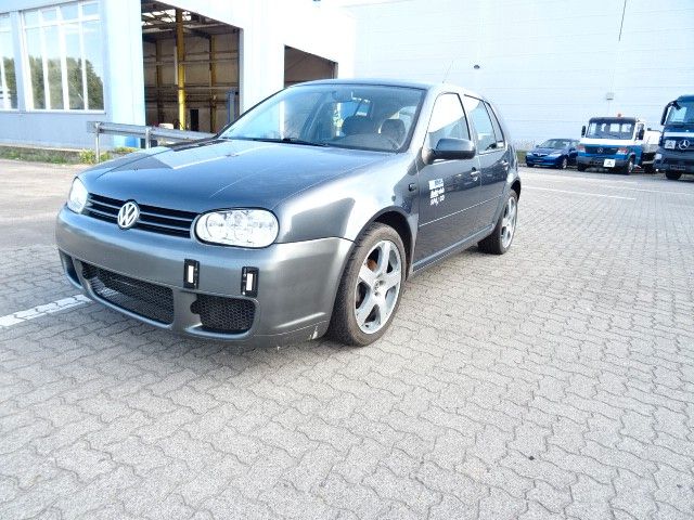 Volkswagen Golf 1.6 Auto