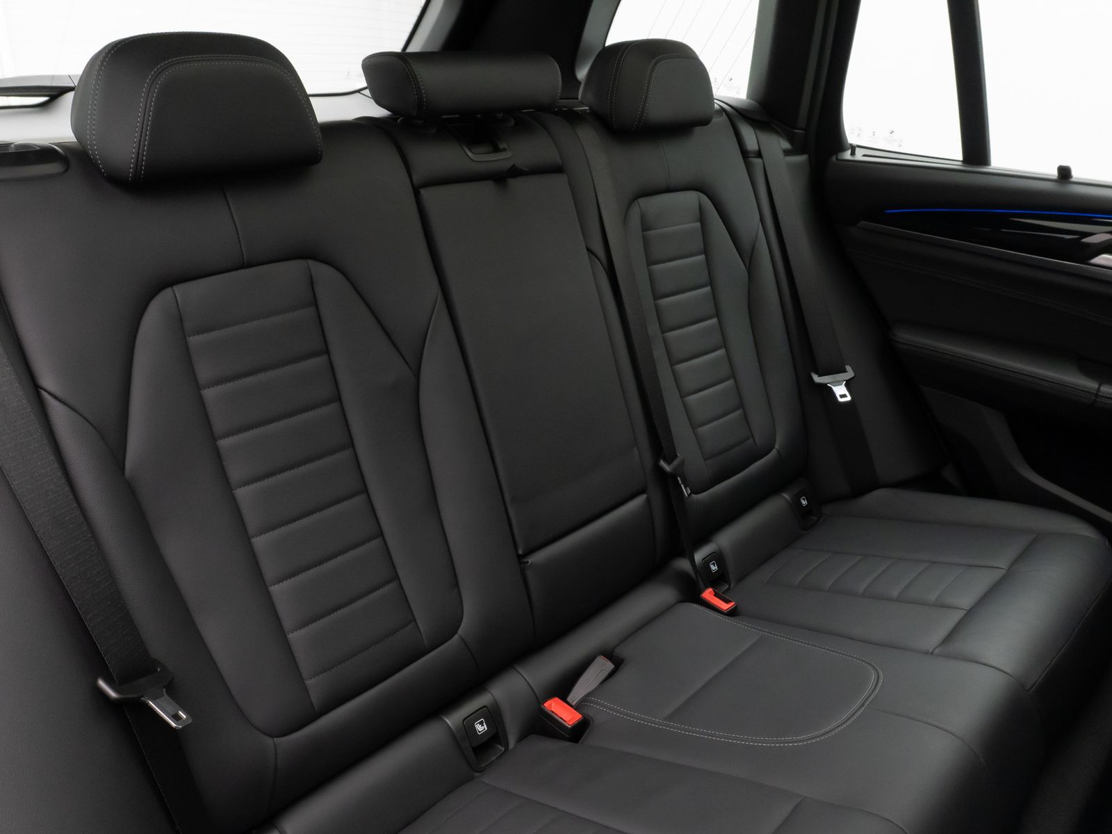 Fahrzeugabbildung BMW X3 xD30i Panorama Kamera DAB HiFi Komfort 20Zoll