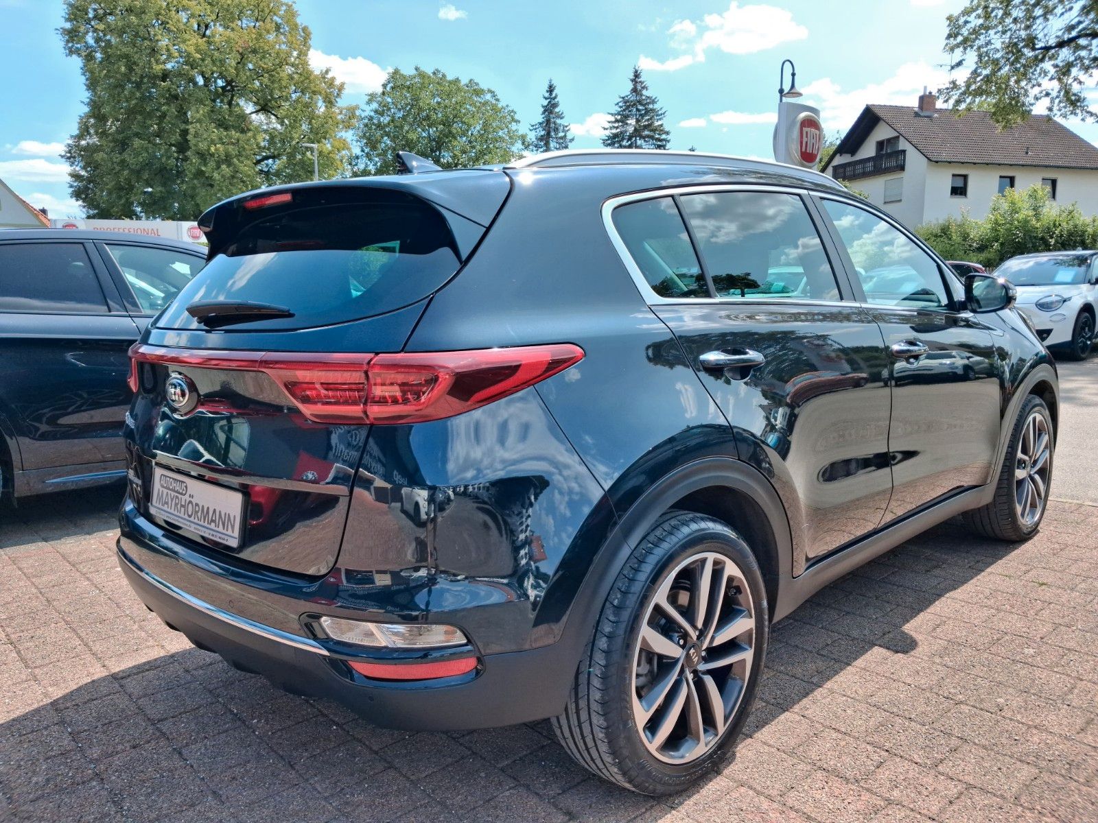 Fahrzeugabbildung Kia Sportage Spirit 2WD AHK JBL NAvi Sitzheizung