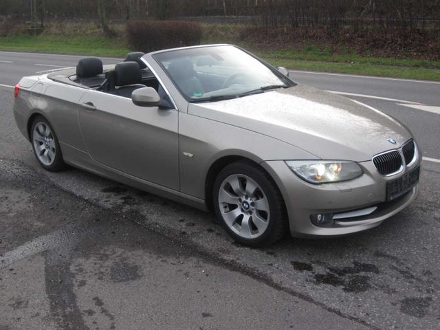 BMW 325i Cabrio Aut.