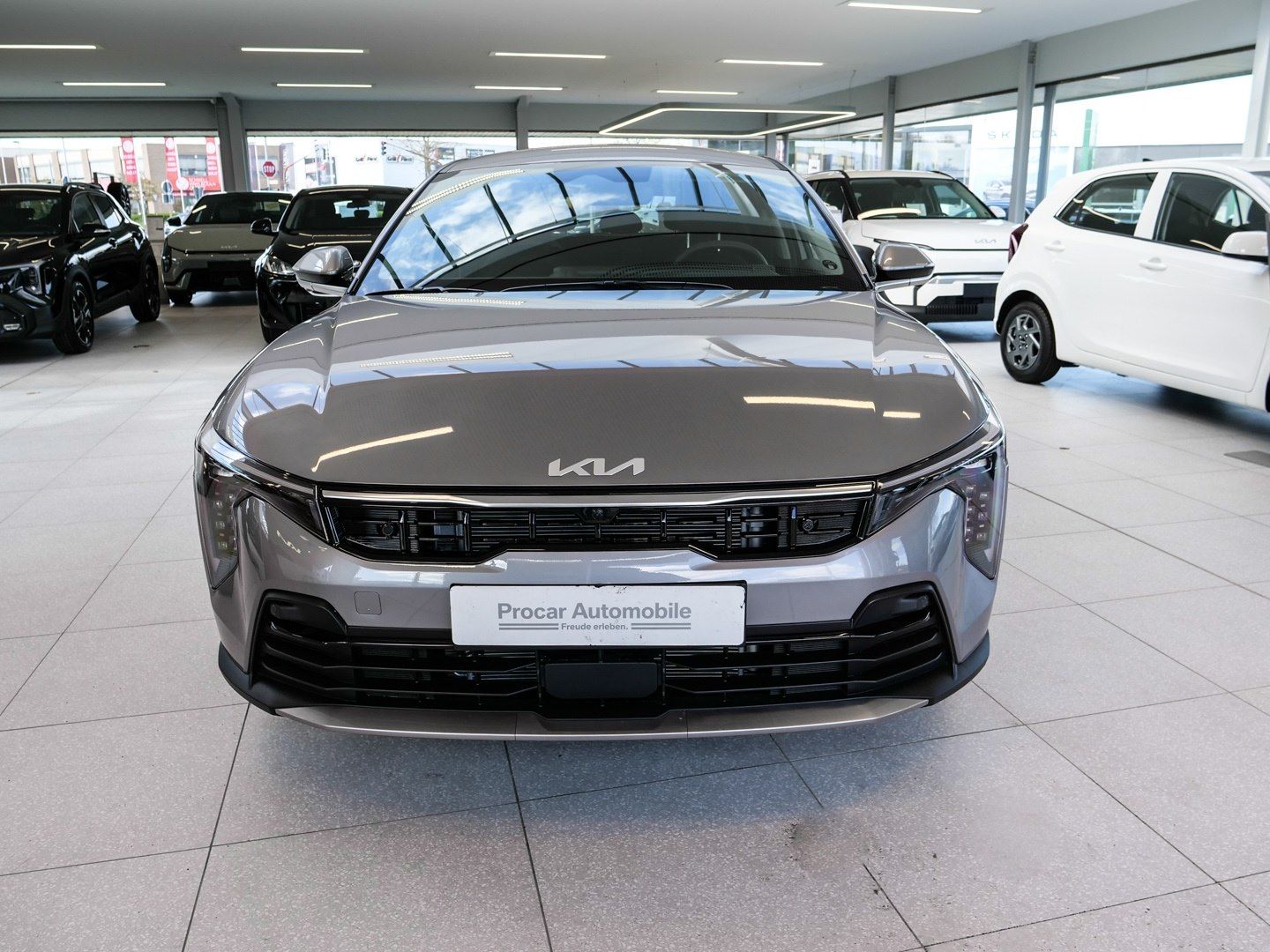Kia K4 - Bild 3