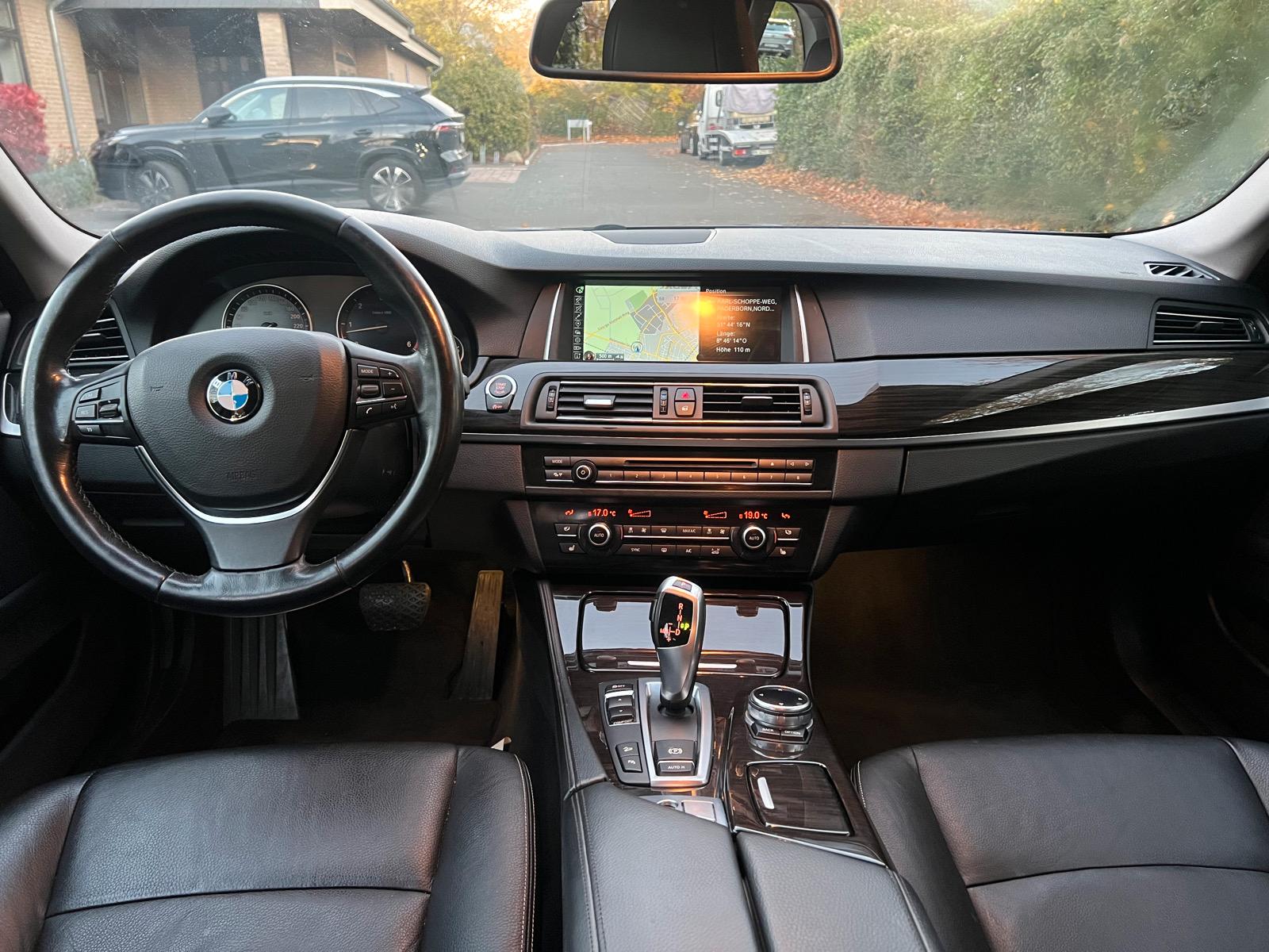 BMW 530 2013 — photo 19