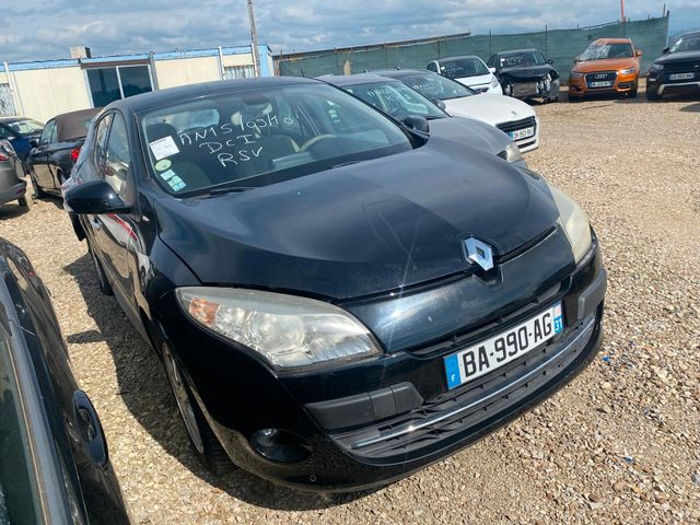 Renault Megane III 1.5 DCi 110 Privilège / BA990