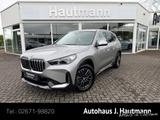 BMW iX1 30 xDr. xLINE *1.HAND*ACC*HUP*360°*NP:66.580 - silberne BMW iX1