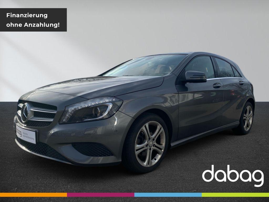 Mercedes-Benz A 200 7G-DCT Urban Pano Navi PDC