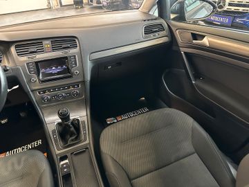 MYAUTOCENTER – Gebraucht- und Jahreswagen mit Werkstattservice in Pfaffenhofen Volkswagen Golf VII Lim. Comfortline BMT *Klima*TÜV*