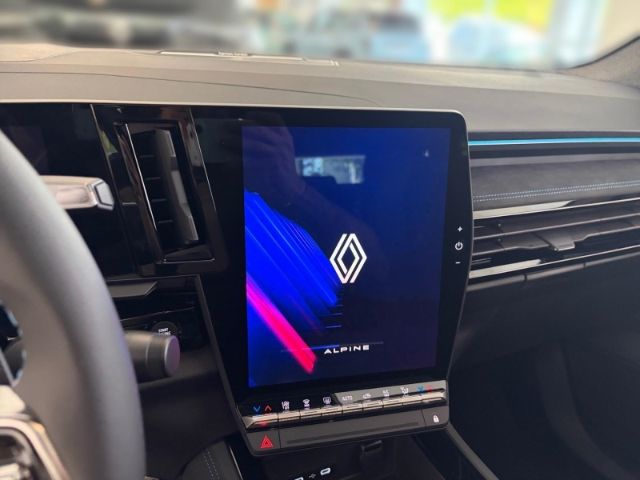 Fahrzeugabbildung Renault Rafale 200 E-Tech Full Hybrid Esprit Alpine +Pan