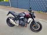 Honda CB1000R Quickshifter, Sitzerhöhung, viel Zubehör - Angebote