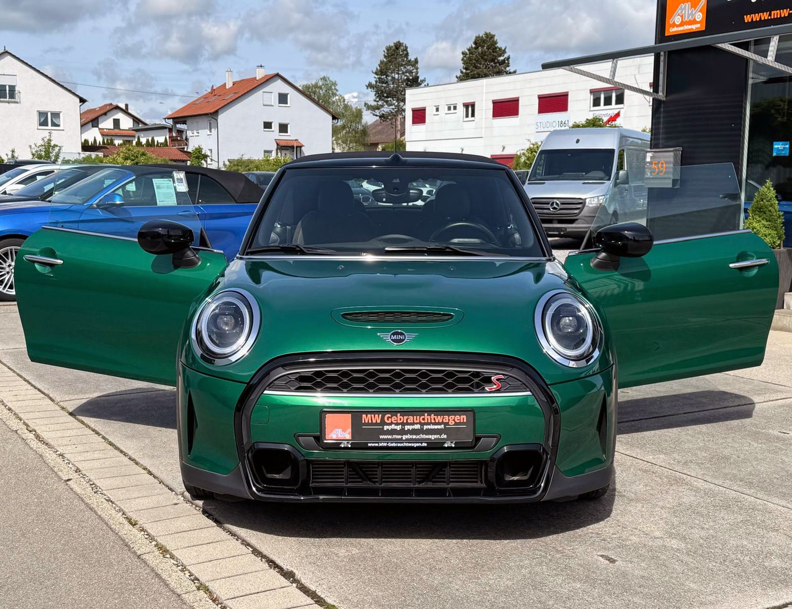 Fahrzeugabbildung MINI COOPER S Cabrio Classic-Trim Aut. ACC HUD KAM BT