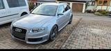 Audi RS4 4.2 quattro Avant - - silberne Audi RS4