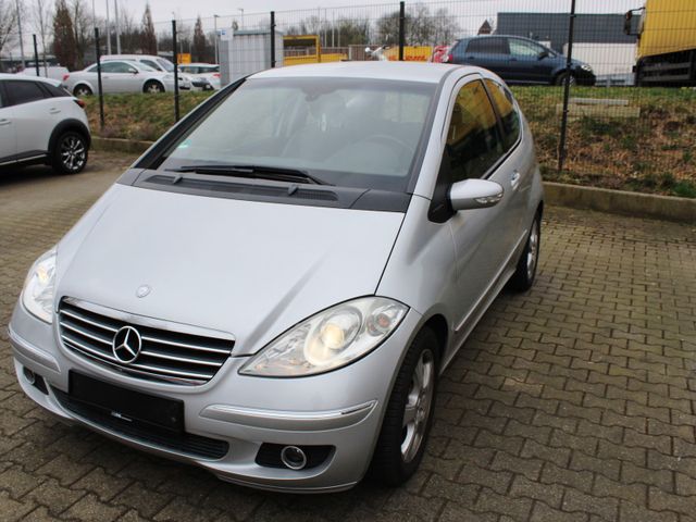 Mercedes-Benz A 170 Avantgarde Automatik Allwetter SHZ