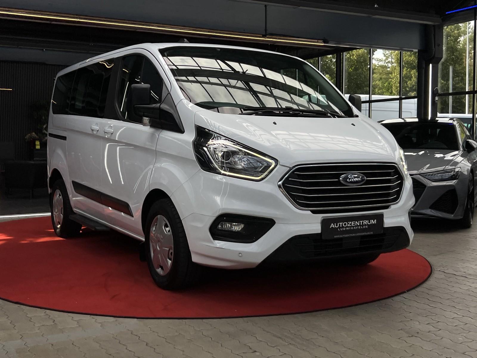 Ford Transit/Tourneo Custom Tourneo Ambiente 8X SITZE