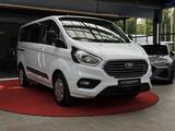 Ford Transit/Tourneo Custom Tourneo Ambiente 8X SITZE - weiße Ford Tourneo Custom