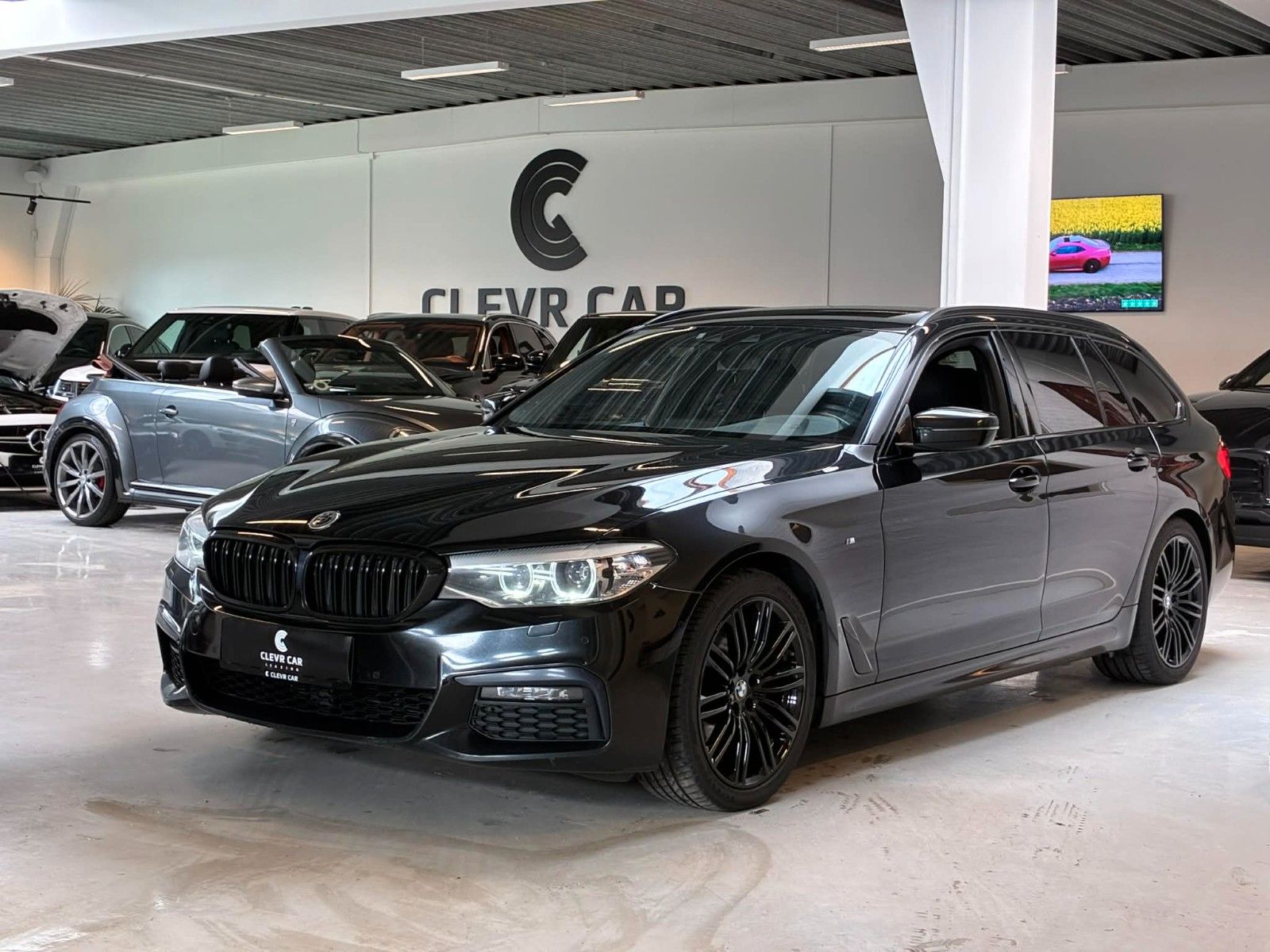 BMW 520d xDrive Touring M Sport+TRAILER+NAVI+AMBIENT