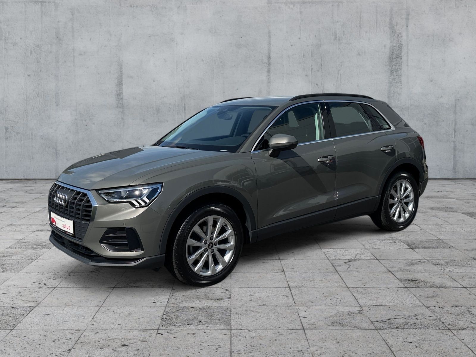 Audi Q3 35 TFSI S-TR LED+NAVI+RFK+GRA+SHZ+18"LM imagem 2